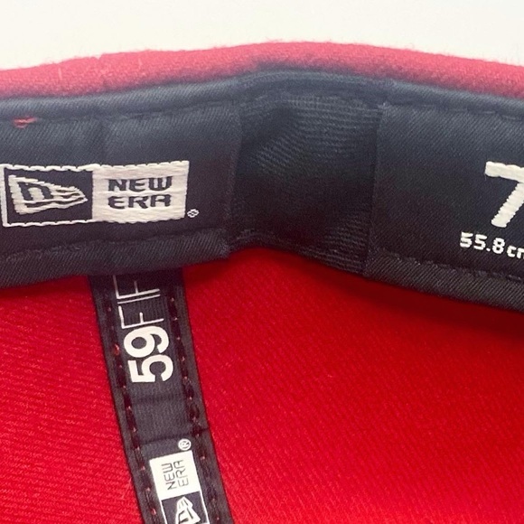 Toronto Blue Jays New Era Red Fitted Baseball Hat- Size 7 - Picture 5 of 6